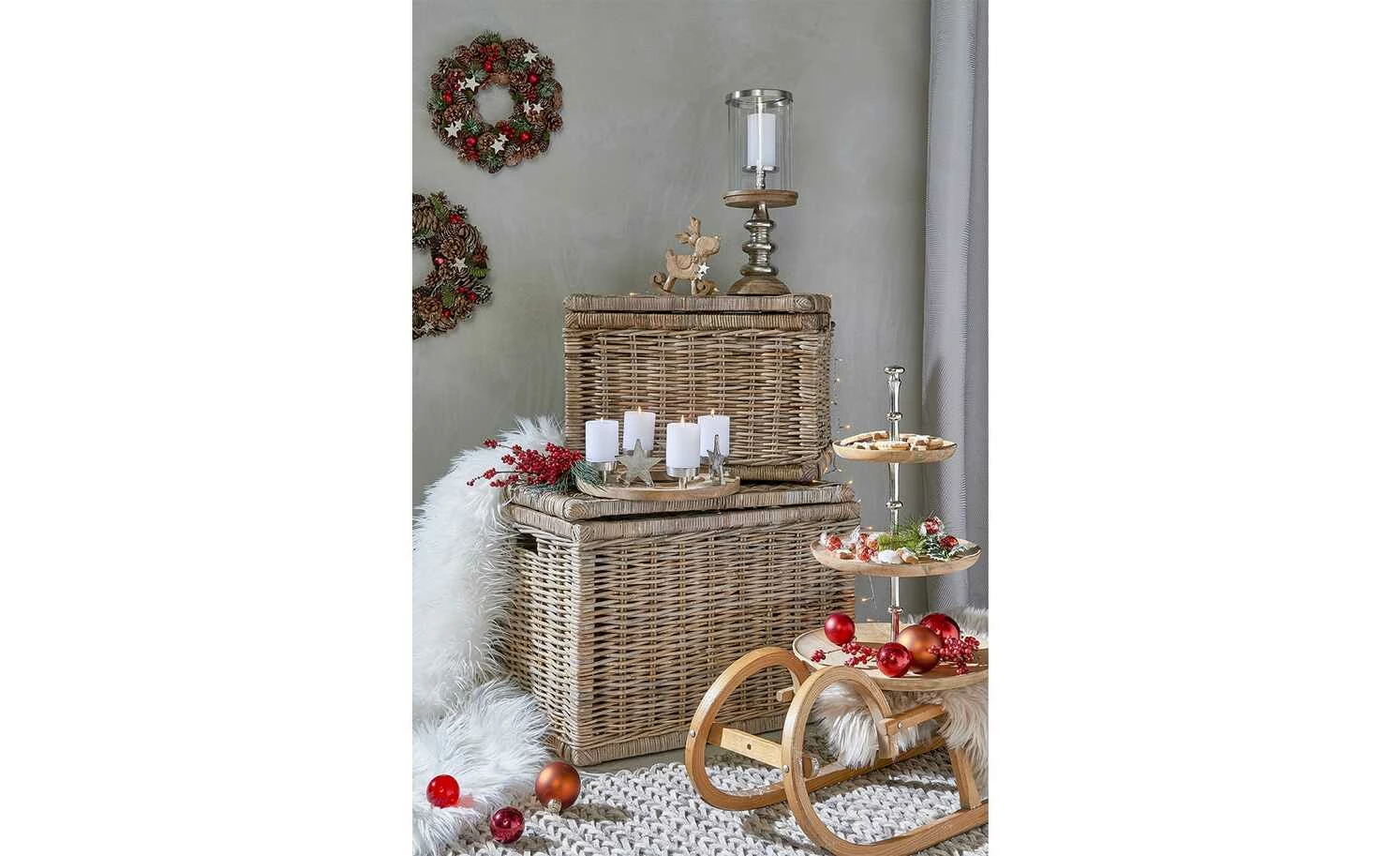 Etagere, 3-stufig 2 Etagere, 3-stufig